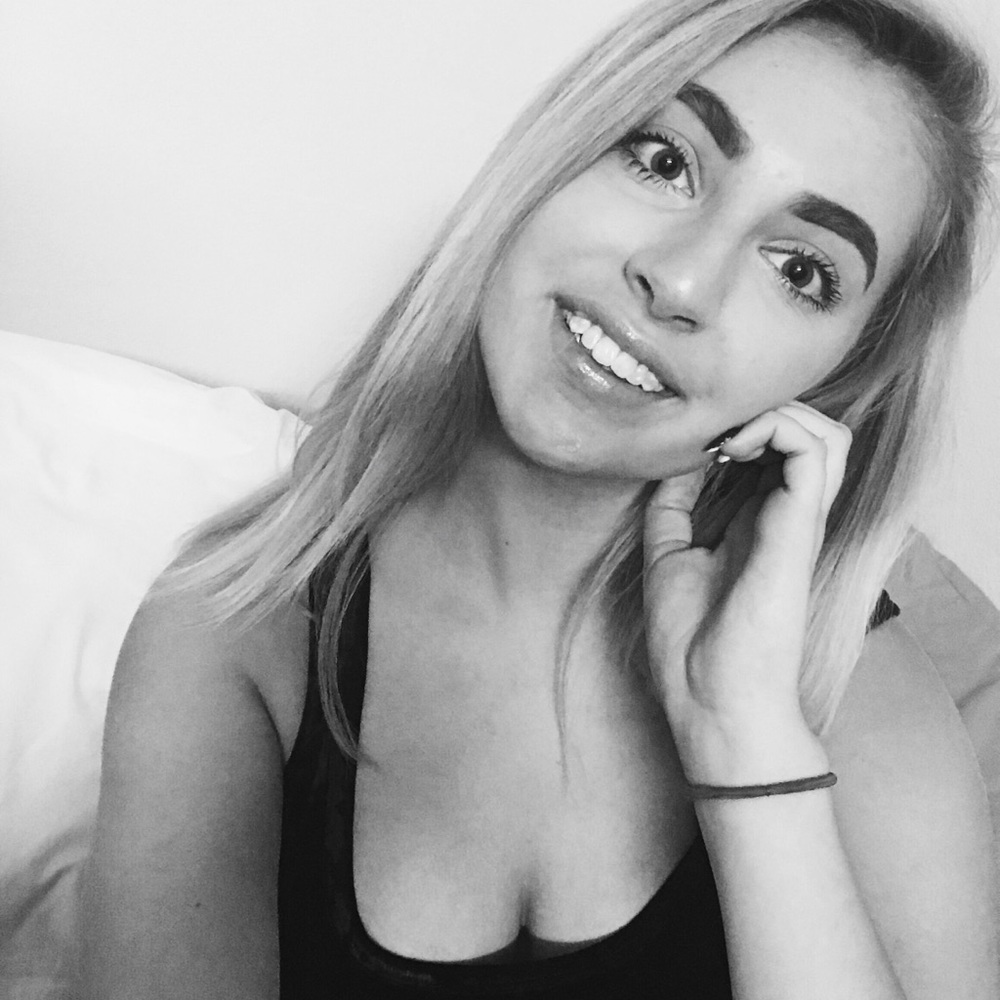 Meet your Posher, Amber